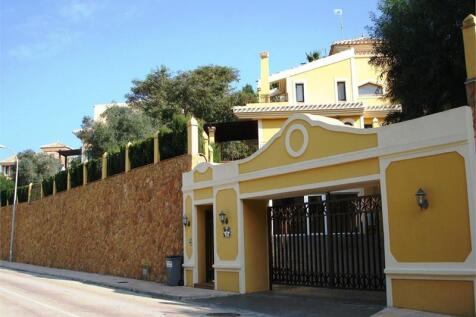 Property Image 4