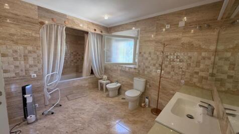 Property Image 44