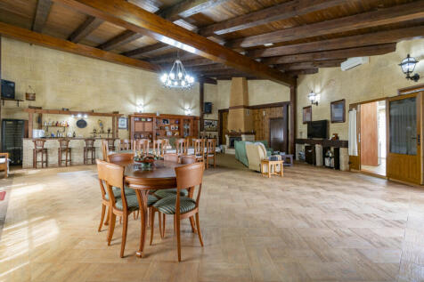 Property Image 101