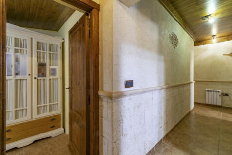 Property Image 71