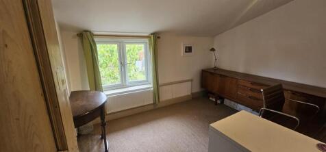 TheCottageHeddingtonb3.jpg