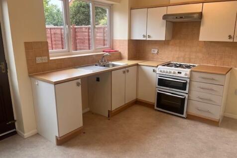 KITCHEN 2.jpg