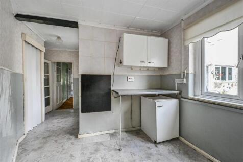 310725 Laura Place, Box Hill, Corsham     020.JPG