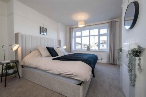 031225   55 Langley Road Chippenham     017.JPG