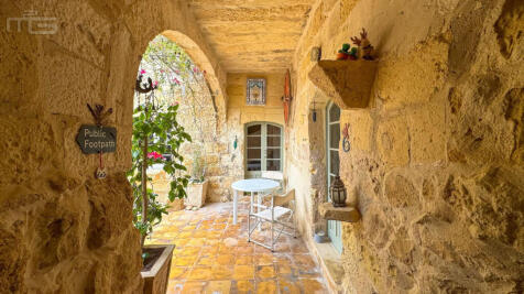 Property Image 11