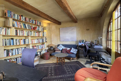 Property Image 37