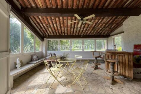 Veranda main house
