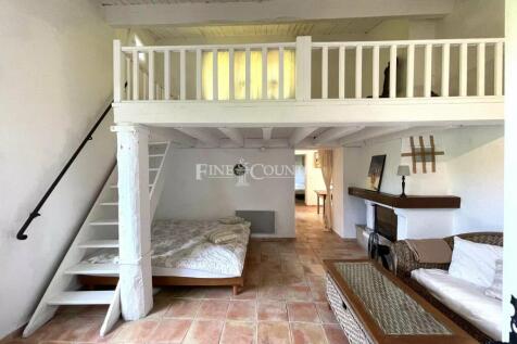 Guest house