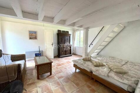 Guest house