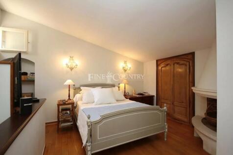 Bedroom Wooden floor