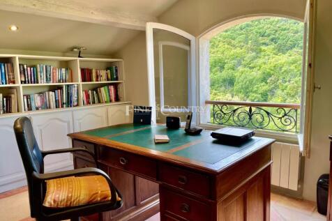 Property Image 19