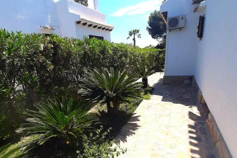 Property Image 11