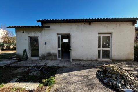 Property Image 16