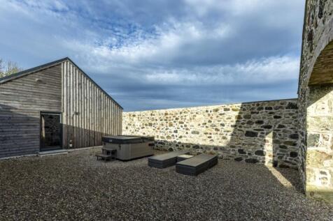 Courtyard Access