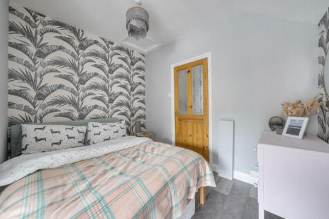 1369820-14-68efa9...