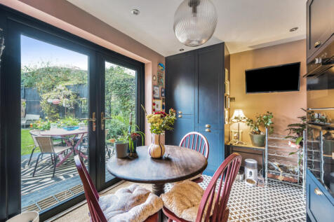 1364371-14-68e7a5...