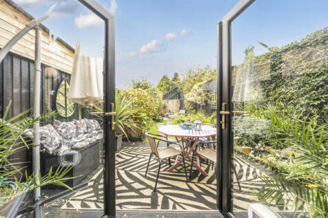 1364371-9-68e7a58...