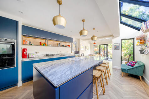 1350486-19-68d273...