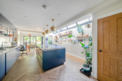 1350486-10-68d273...