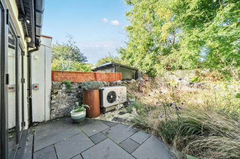 1350486-8-68d2742...