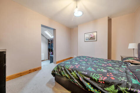 1386733-18-6932e3...