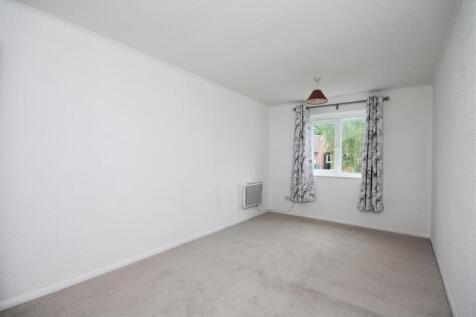 bedroom.JPG