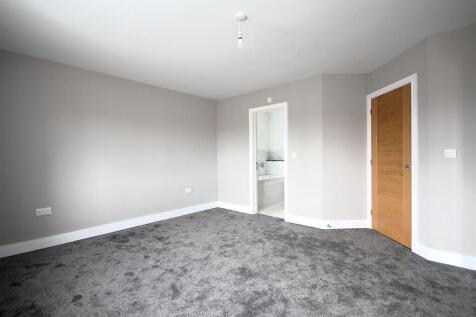 master bedroom.JPG