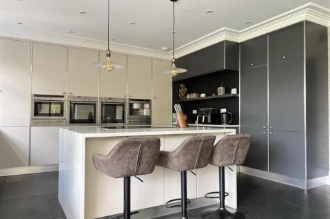 Kitchen.jpeg