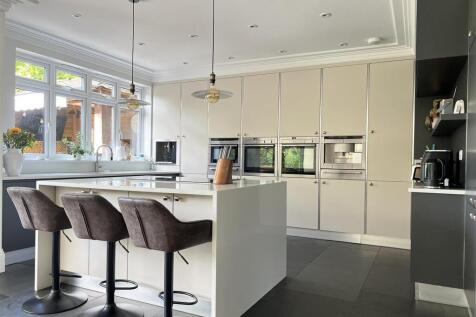kitchen close up.jpeg