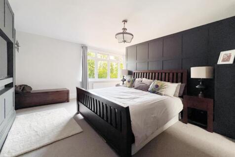 master bedroom .jpg
