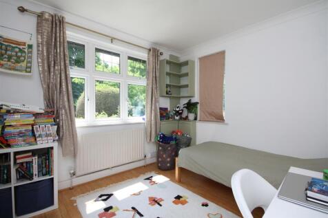 Bedroom 3.JPG