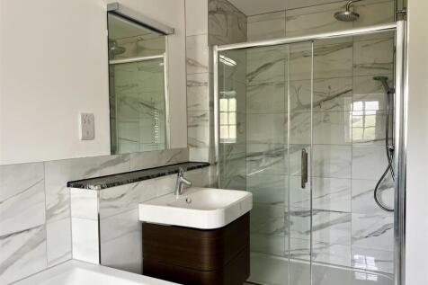 Bathroom Shower.jpg