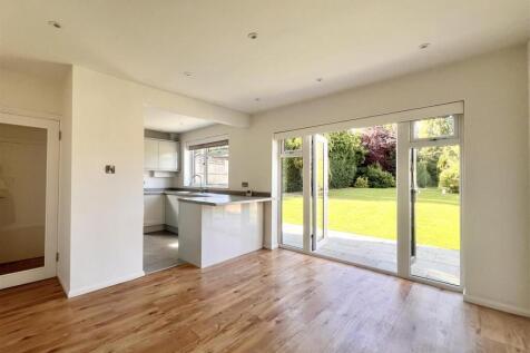 Open Plan Kitchen Dining.jpg