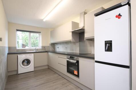 Kitchen.JPG
