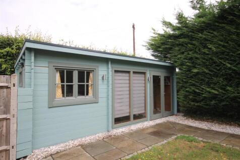Cabin.JPG