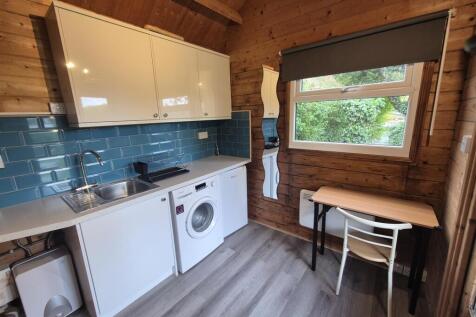 Kitchen Side on.jpg