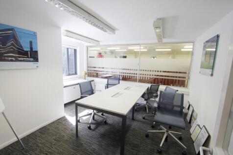 6 meeting room.JPG