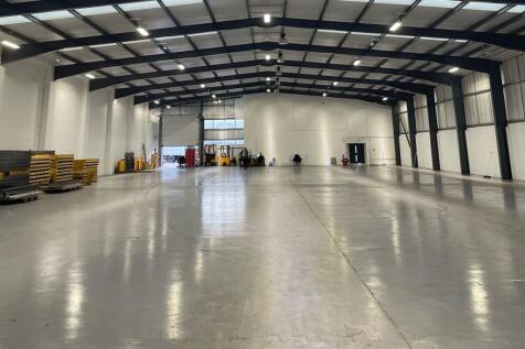 Unit Q Internal landscape 1.jpg