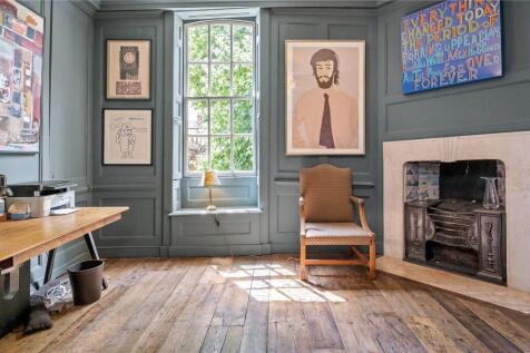 Bedroom/Study