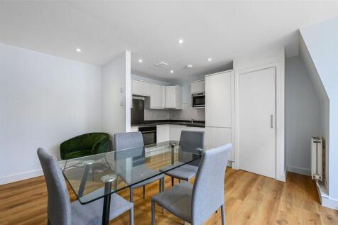 Reception / Kitchen
