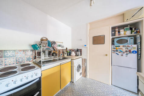 1362916-8-68e7864...