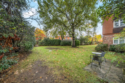 1374032-14-690233...