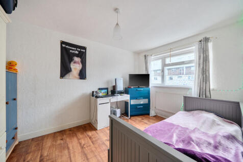 1385509-17-6932d4...