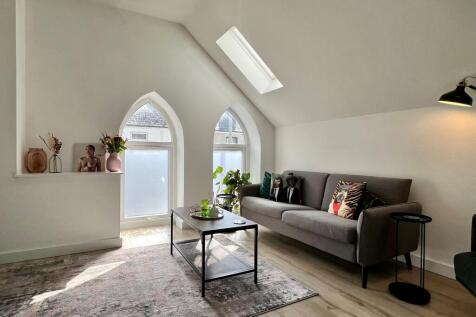 Living room 1