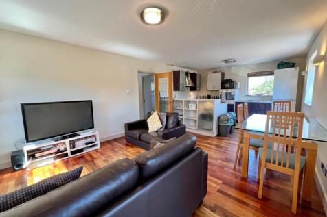 Living room 1