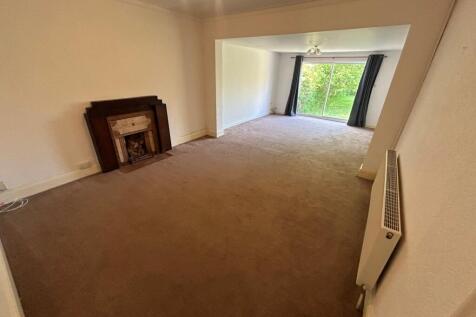 Rear Lounge