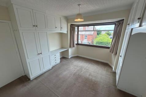Front wardrobes
