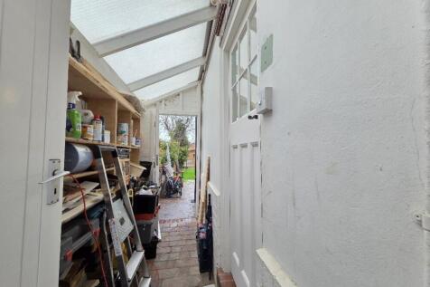 20251110_111317_resized