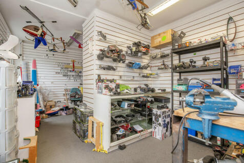 shop 4