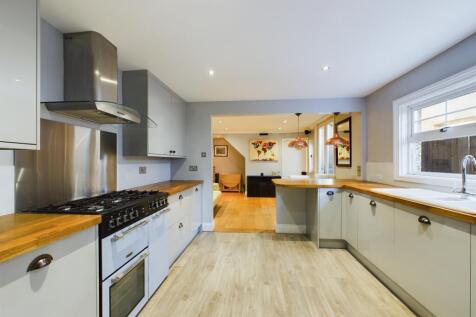 kitchen (1)